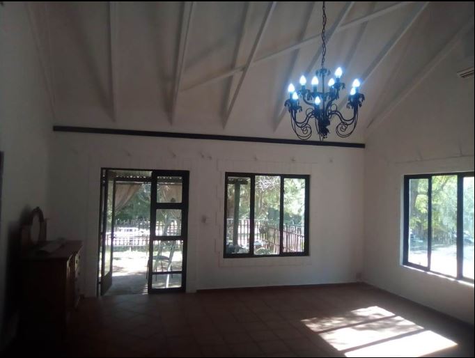 7 Bedroom Property for Sale in Glen Austin Gauteng