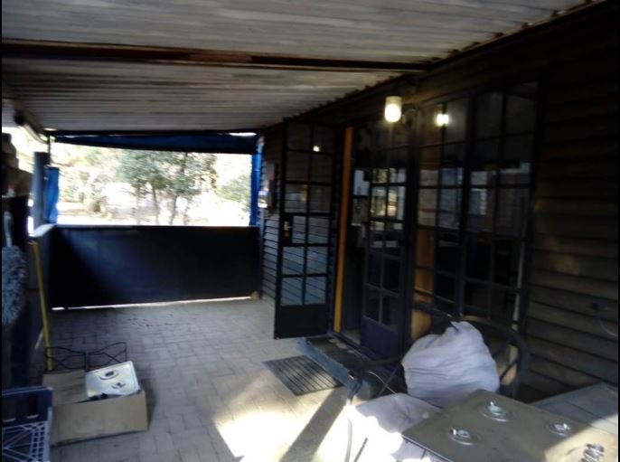 7 Bedroom Property for Sale in Glen Austin Gauteng