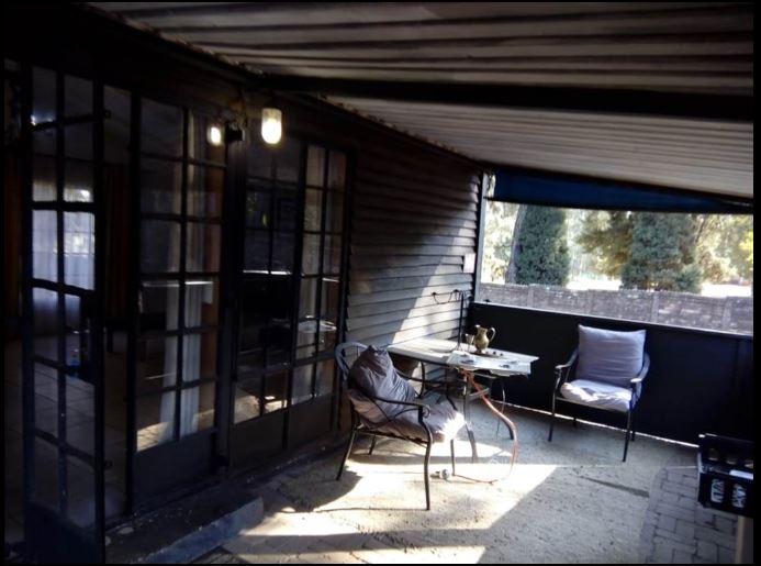 7 Bedroom Property for Sale in Glen Austin Gauteng