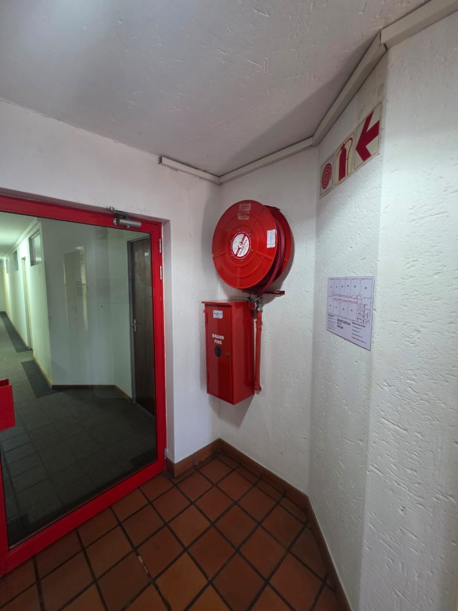 Commercial Property for Sale in Wonderpark Estate Gauteng