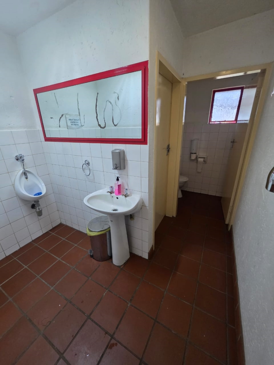 Commercial Property for Sale in Wonderpark Estate Gauteng