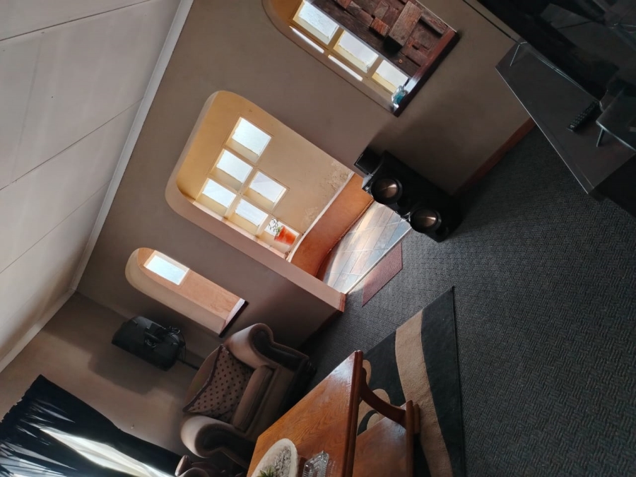 4 Bedroom Property for Sale in Doornpoort Gauteng