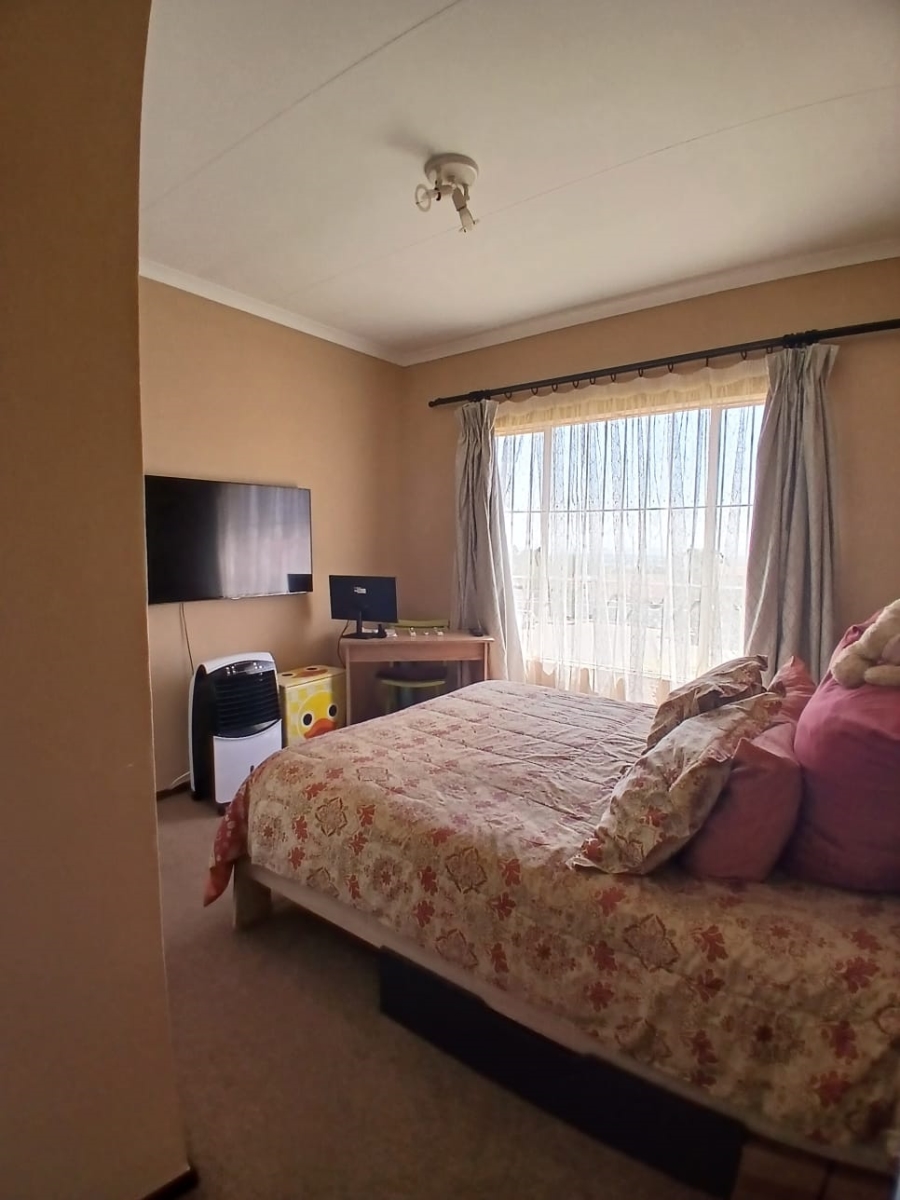 2 Bedroom Property for Sale in Zandspruit Gauteng