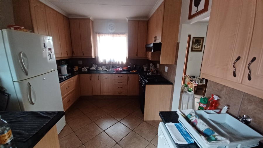 3 Bedroom Property for Sale in Magalieskruin Gauteng