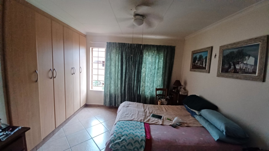 3 Bedroom Property for Sale in Magalieskruin Gauteng