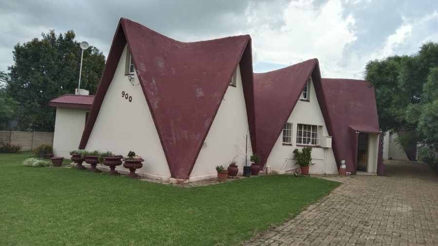 5 Bedroom Property for Sale in Vaal Marina Gauteng