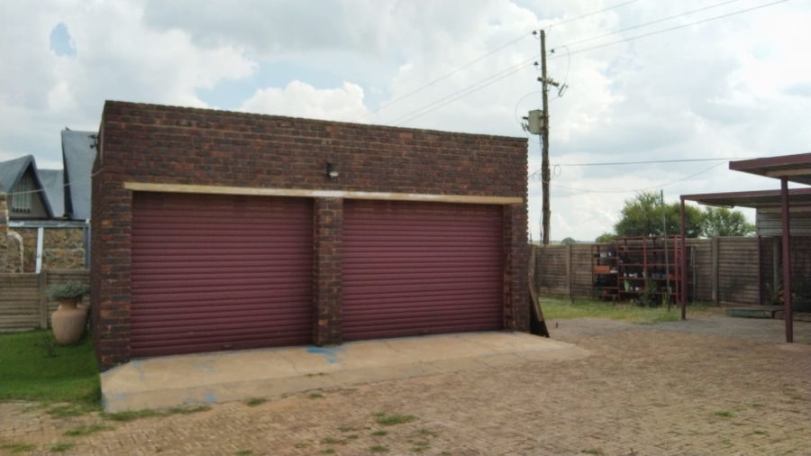 5 Bedroom Property for Sale in Vaal Marina Gauteng