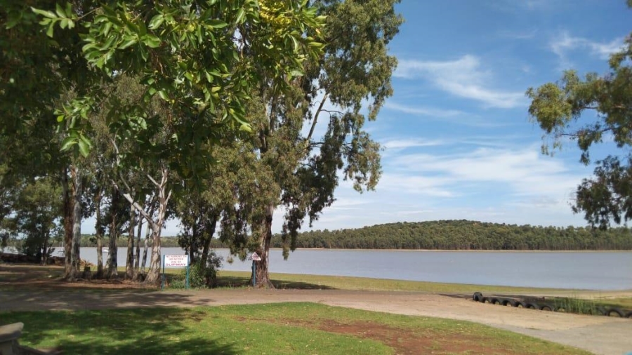 5 Bedroom Property for Sale in Vaal Marina Gauteng