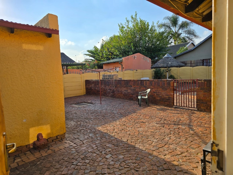 To Let 3 Bedroom Property for Rent in Marlands Gauteng