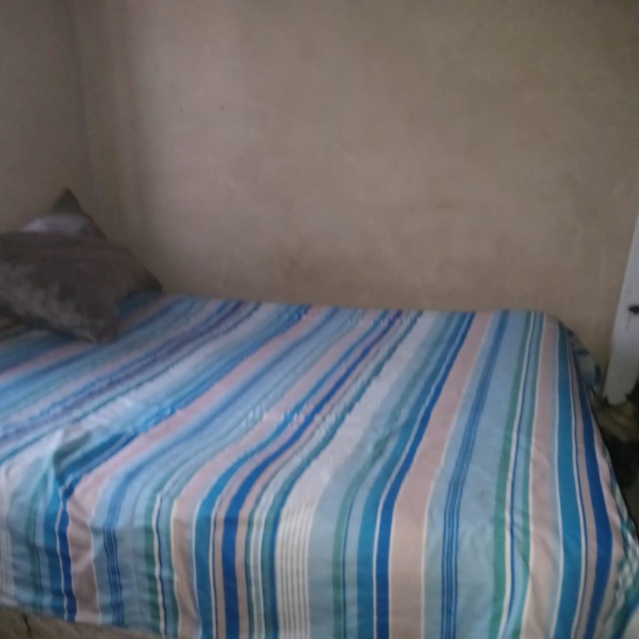 2 Bedroom Property for Sale in Daveyton Gauteng