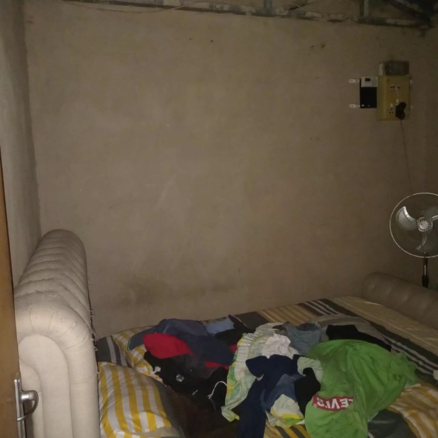 2 Bedroom Property for Sale in Daveyton Gauteng