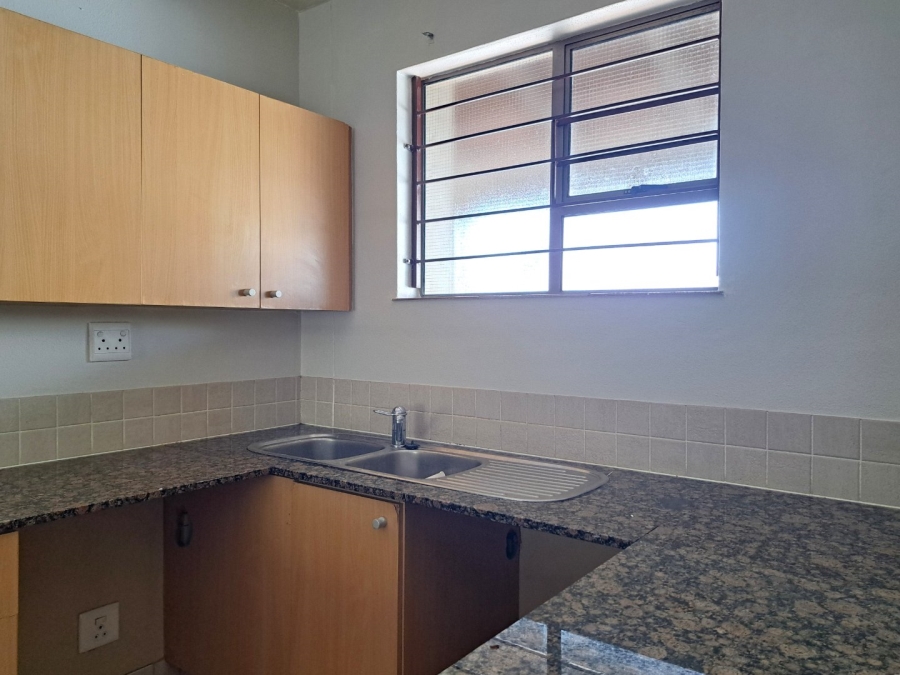 2 Bedroom Property for Sale in Sandton Central Gauteng