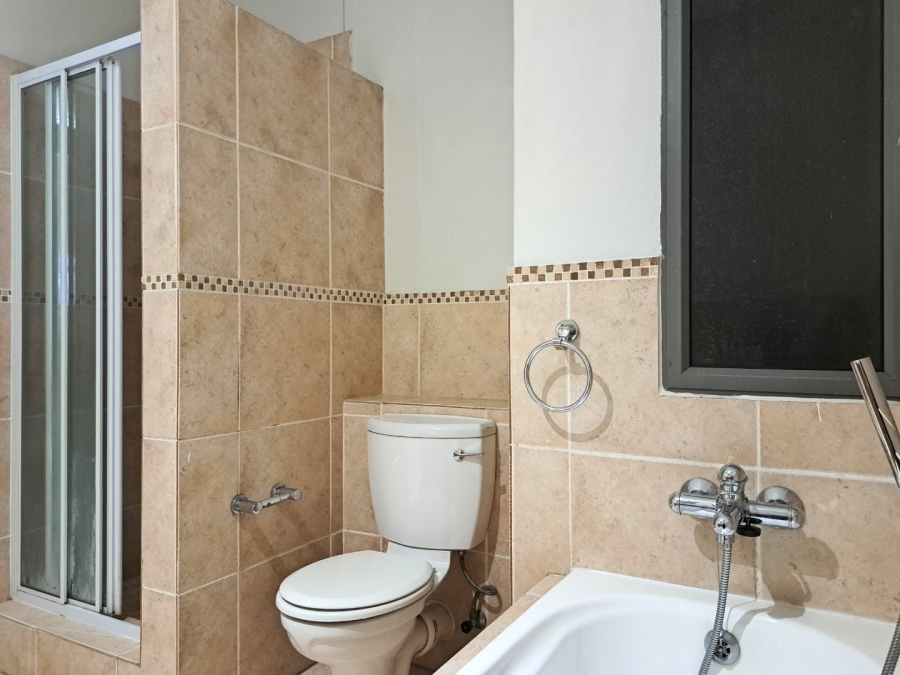 2 Bedroom Property for Sale in Sandton Central Gauteng