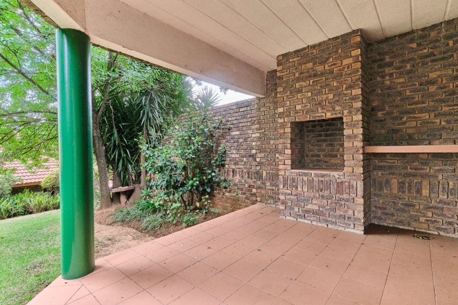 2 Bedroom Property for Sale in Northwold Gauteng