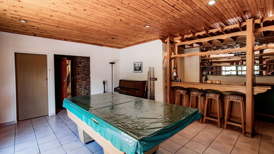 4 Bedroom Property for Sale in Mulbarton Gauteng