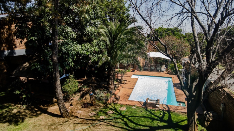 4 Bedroom Property for Sale in Mulbarton Gauteng