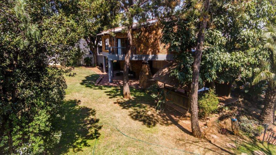 4 Bedroom Property for Sale in Mulbarton Gauteng