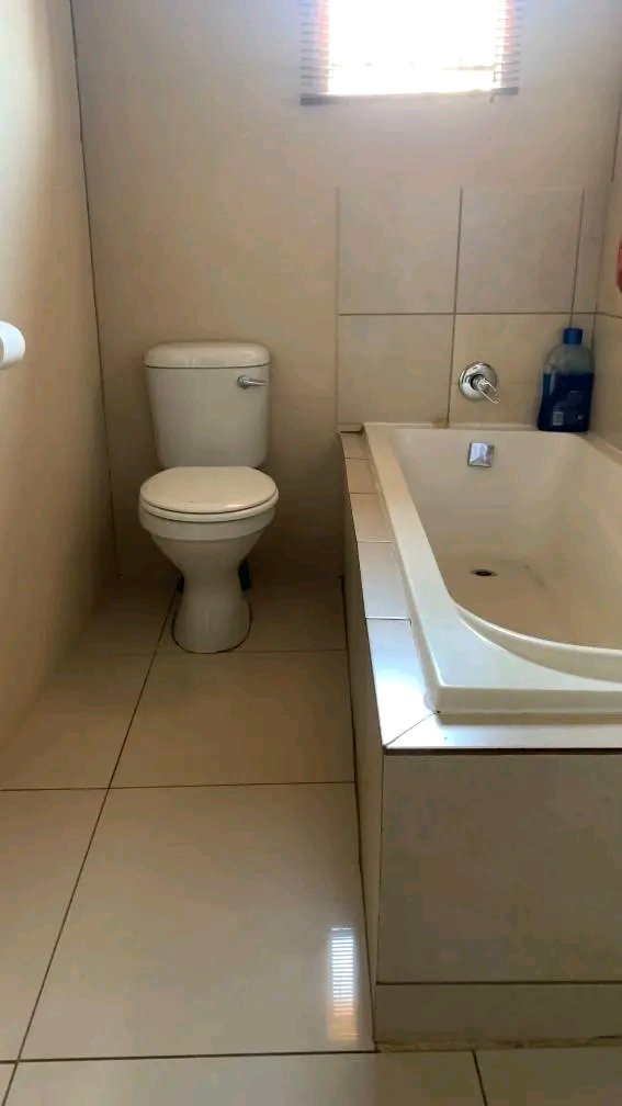3 Bedroom Property for Sale in Rosslyn Gauteng