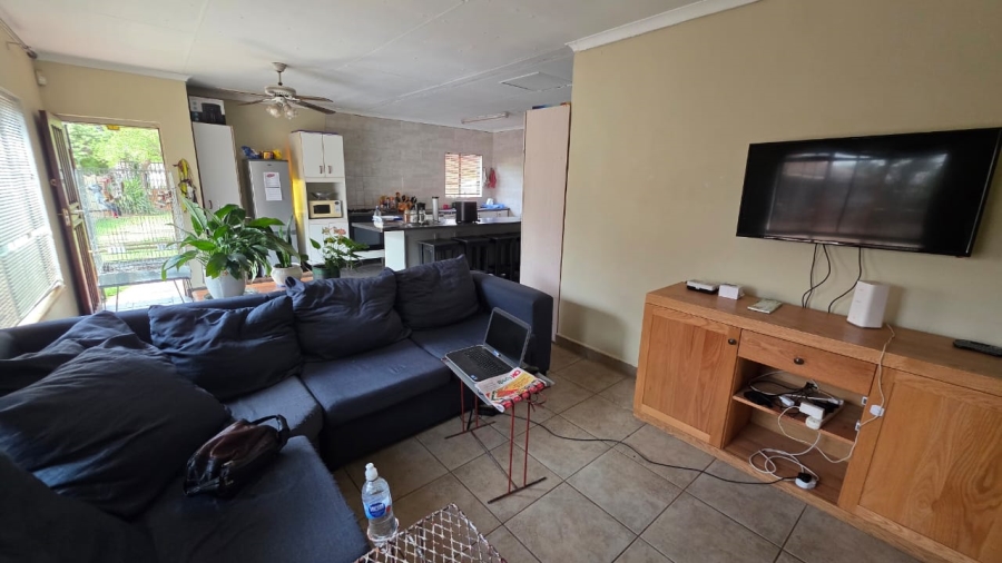 2 Bedroom Property for Sale in Doornpoort Gauteng