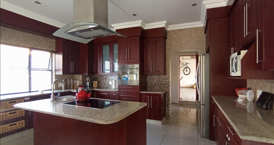4 Bedroom Property for Sale in Blue Valley Golf Estate Gauteng