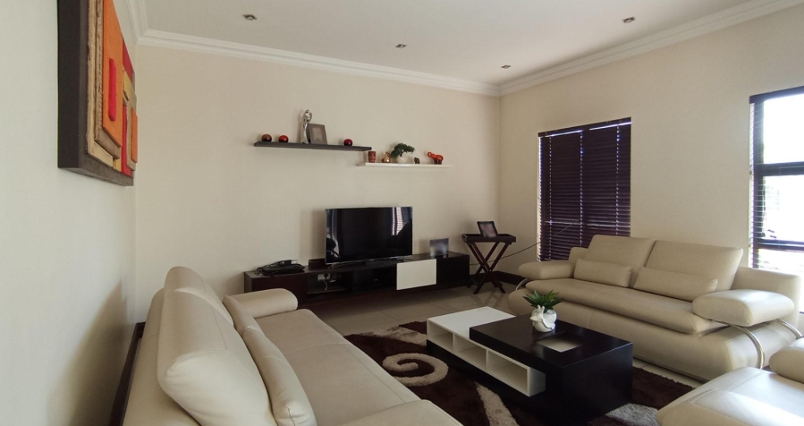 4 Bedroom Property for Sale in Blue Valley Golf Estate Gauteng