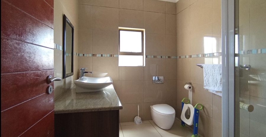 4 Bedroom Property for Sale in Blue Valley Golf Estate Gauteng