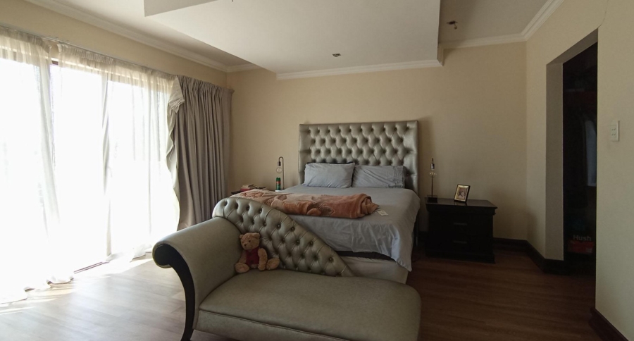 4 Bedroom Property for Sale in Blue Valley Golf Estate Gauteng