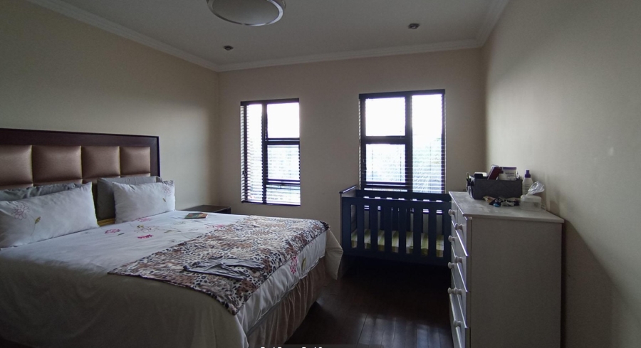 4 Bedroom Property for Sale in Blue Valley Golf Estate Gauteng