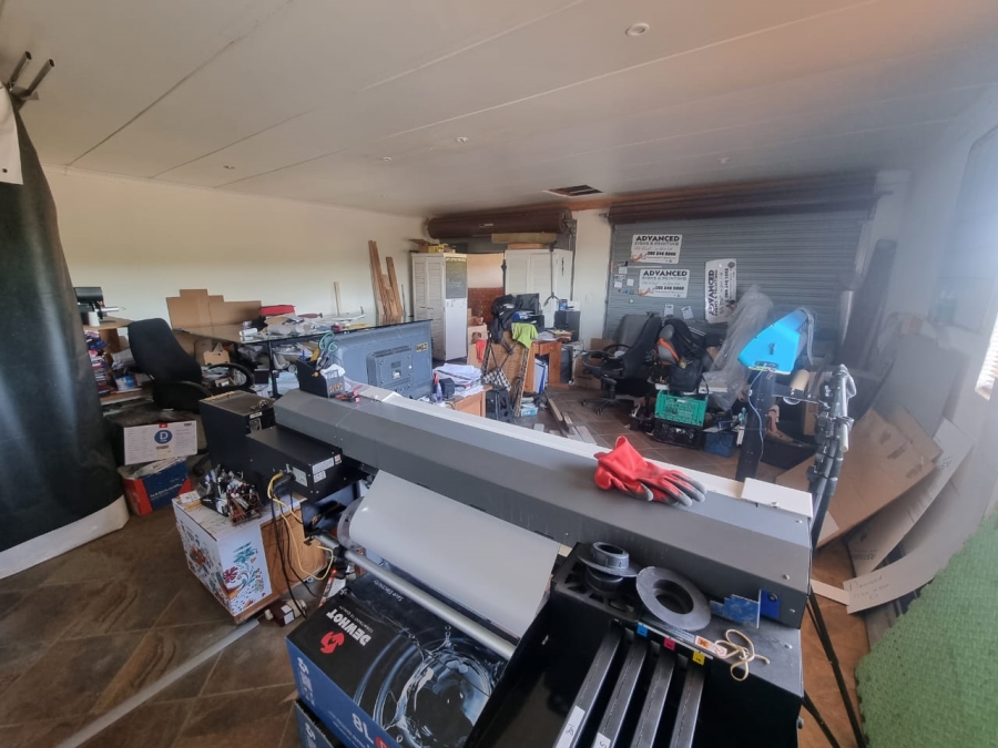 3 Bedroom Property for Sale in Vaaloewer Gauteng