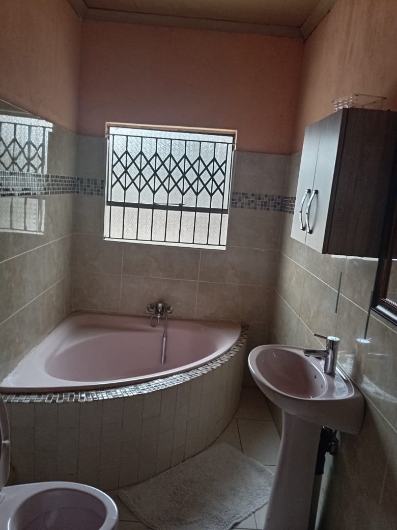 3 Bedroom Property for Sale in Soshanguve JJ Gauteng