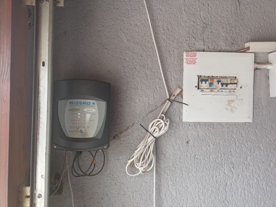 3 Bedroom Property for Sale in Soshanguve JJ Gauteng