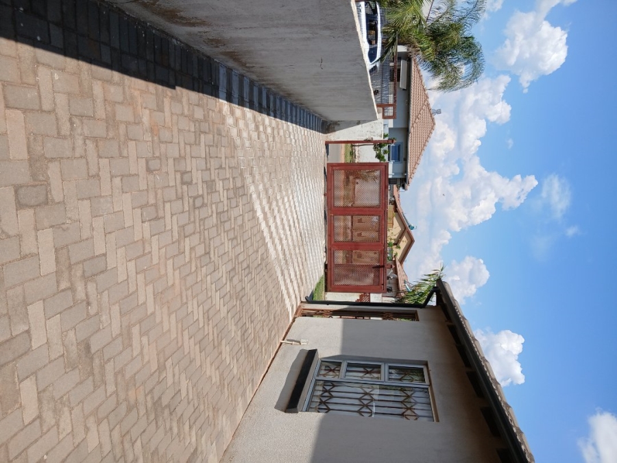 3 Bedroom Property for Sale in Soshanguve East Gauteng