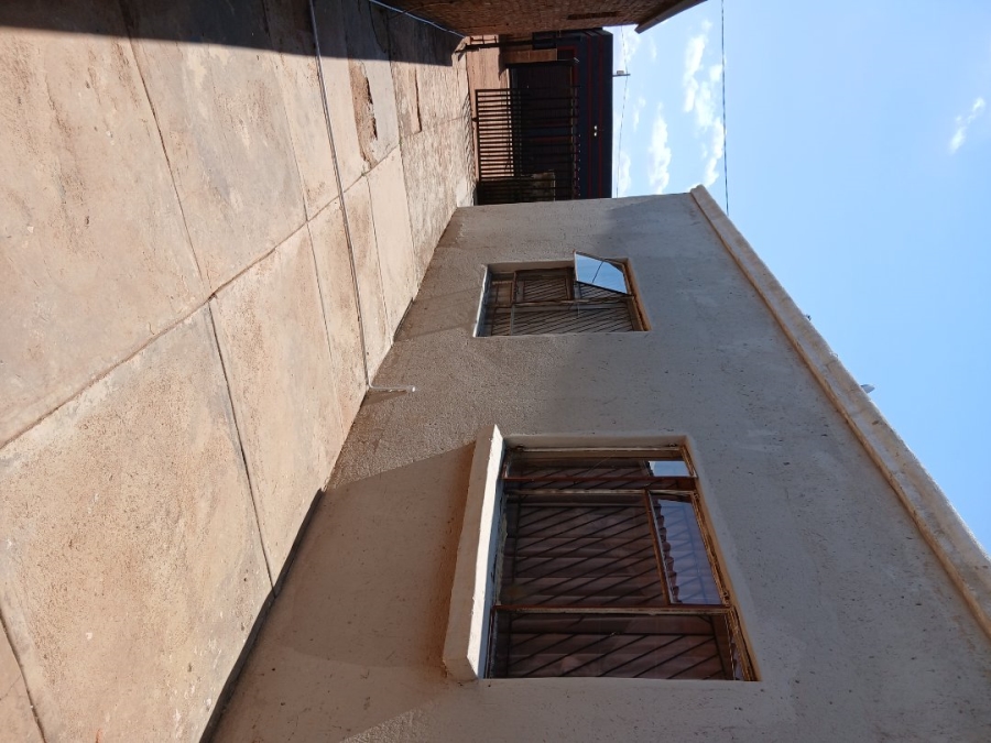 7 Bedroom Property for Sale in Soshanguve L Gauteng