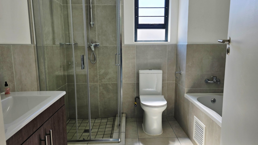 2 Bedroom Property for Sale in Lilianton Gauteng