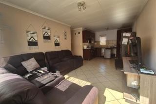 3 Bedroom Property for Sale in Albertsdal Gauteng