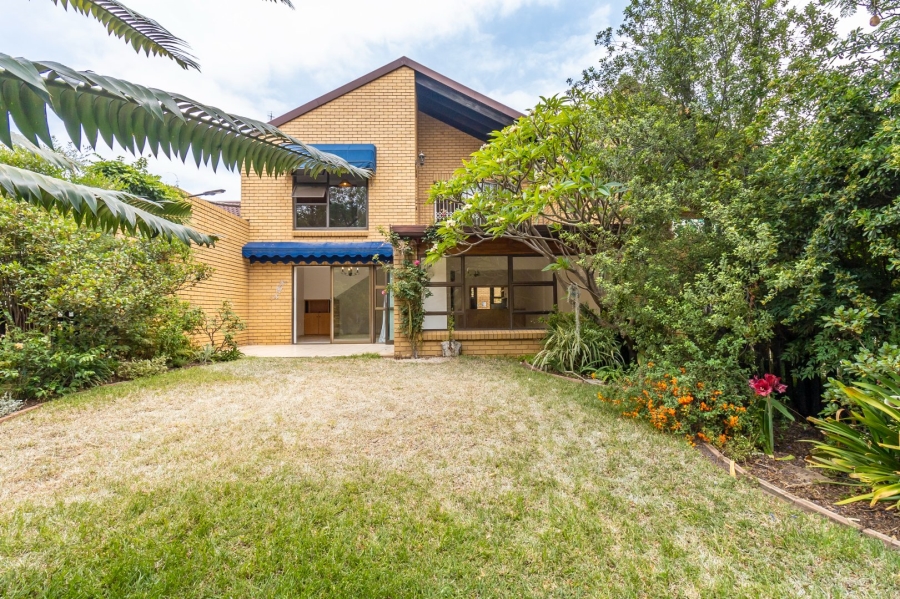 3 Bedroom Property for Sale in Fourways Gauteng