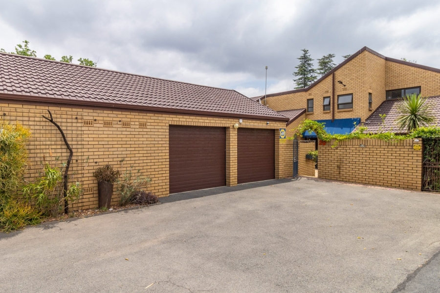 3 Bedroom Property for Sale in Fourways Gauteng