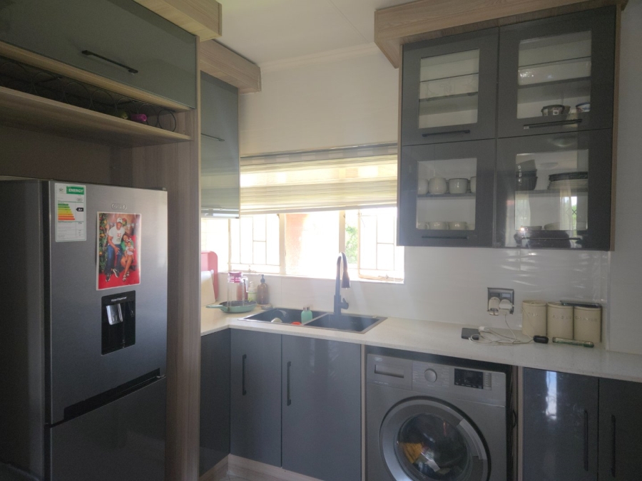 2 Bedroom Property for Sale in Ravensklip Gauteng