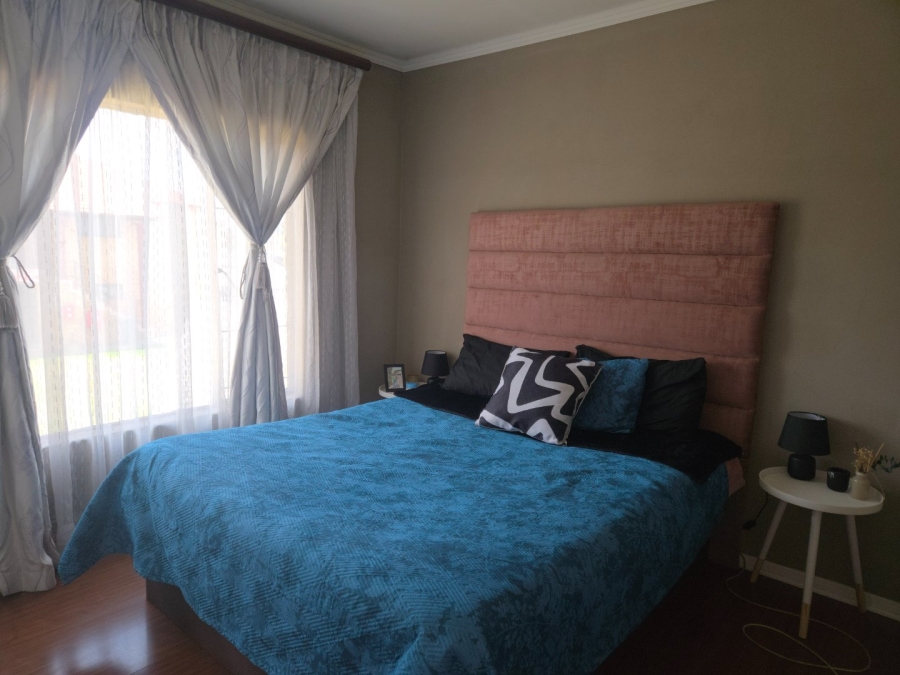 2 Bedroom Property for Sale in Ravensklip Gauteng