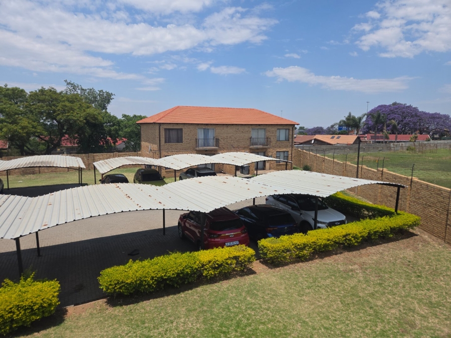 2 Bedroom Property for Sale in Ravensklip Gauteng