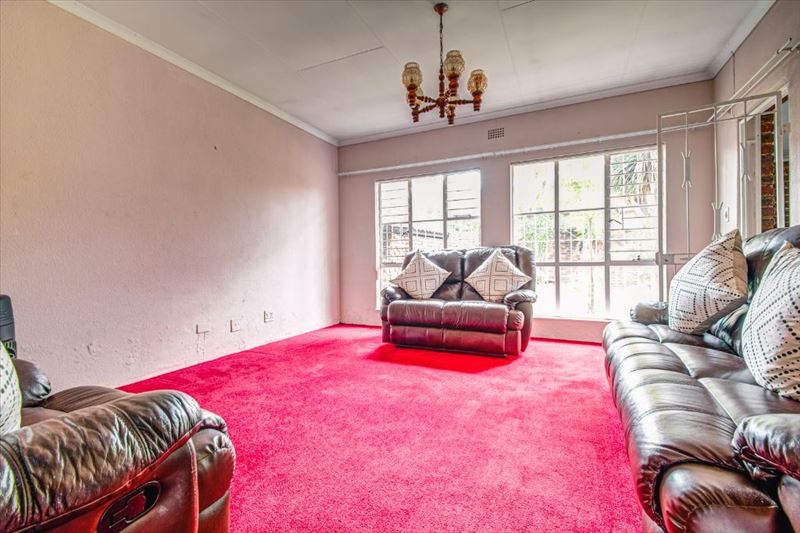 3 Bedroom Property for Sale in Edleen Gauteng