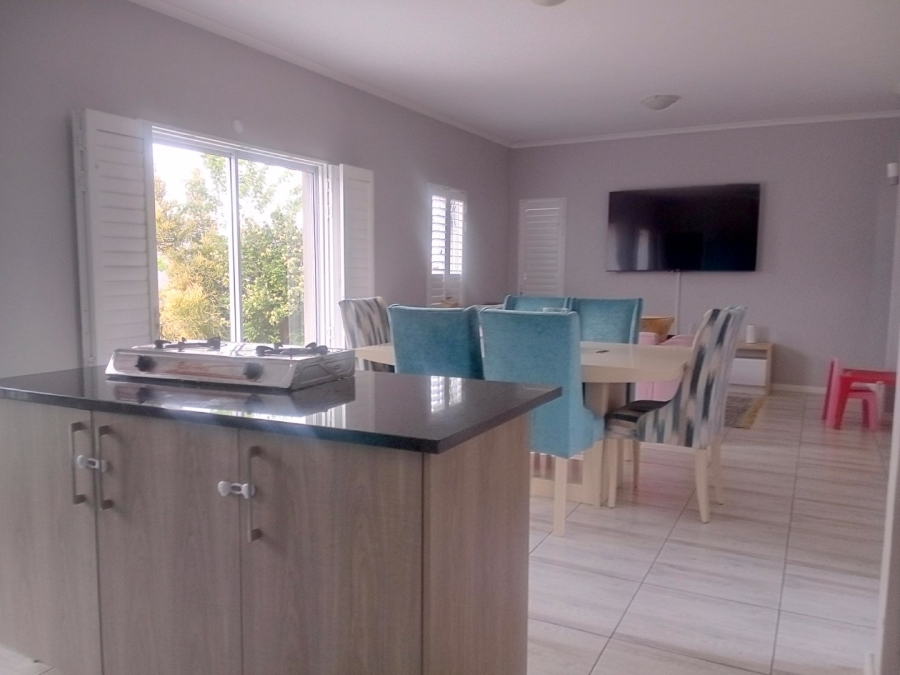 3 Bedroom Property for Sale in Blue Hills Gauteng