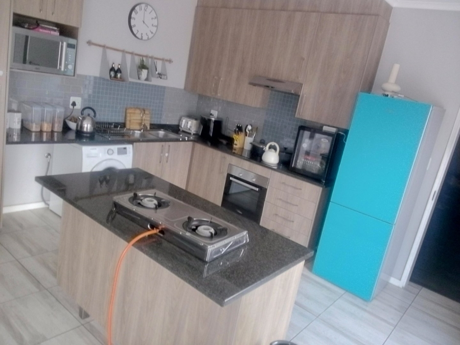 3 Bedroom Property for Sale in Blue Hills Gauteng