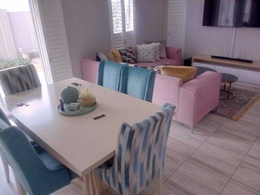 3 Bedroom Property for Sale in Blue Hills Gauteng