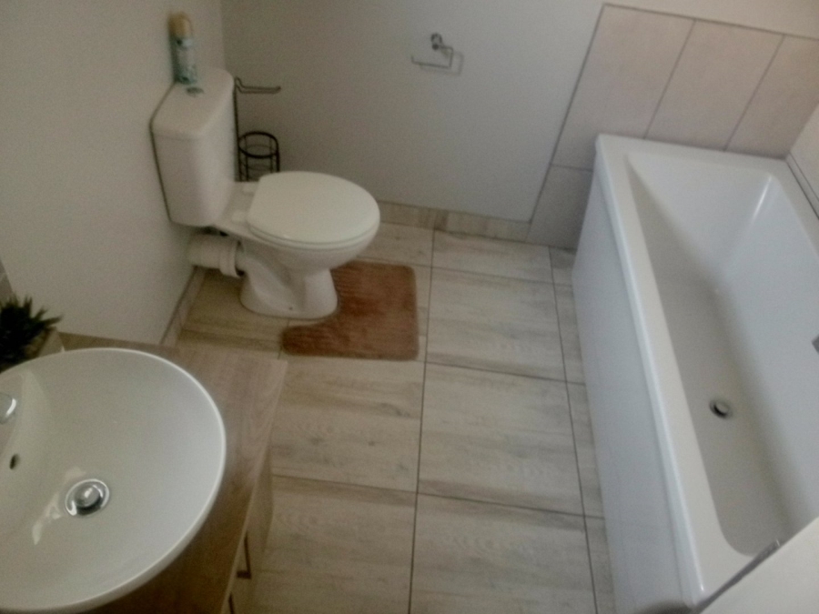 3 Bedroom Property for Sale in Blue Hills Gauteng