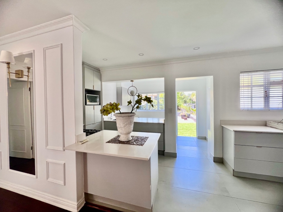 To Let 5 Bedroom Property for Rent in Silver Lakes Gauteng