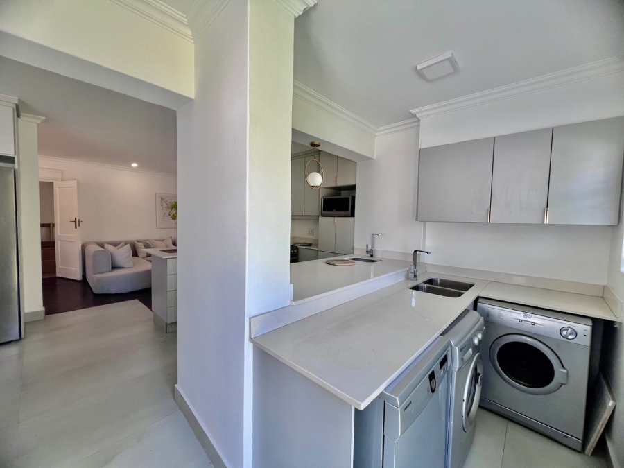 To Let 5 Bedroom Property for Rent in Silver Lakes Gauteng