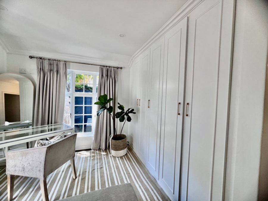 To Let 5 Bedroom Property for Rent in Silver Lakes Gauteng