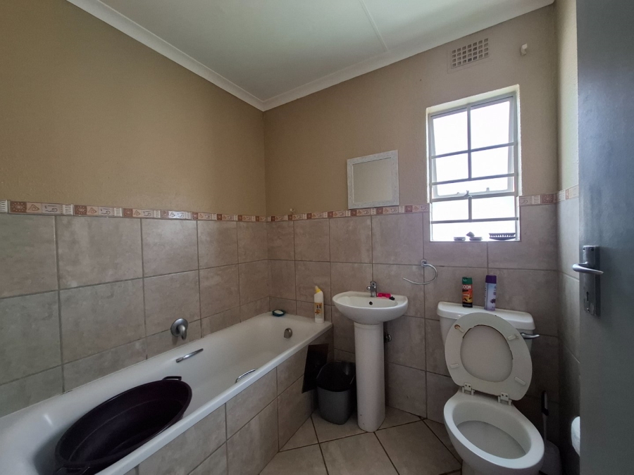 To Let 3 Bedroom Property for Rent in Andeon Gauteng