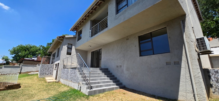 To Let 3 Bedroom Property for Rent in Bassonia Gauteng